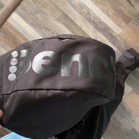 Bench Coat - Picture 4 of 7